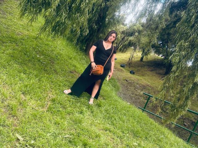 AlessadraJones - Sexe cam en vivo - 25225777