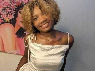 CeriseChoco - Sexe cam en vivo - 25226157