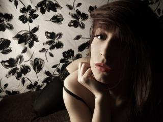 BettyBliss - Webcam live sex avec une Divine camgirl d'une rousseur incroyable  