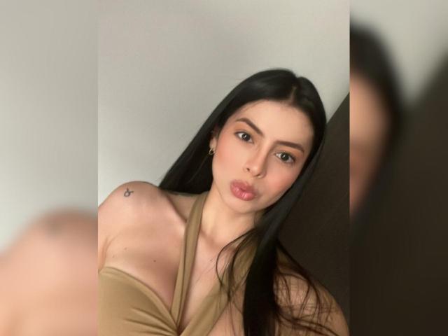 IsabellaJames - Sexe cam en vivo - 25235909