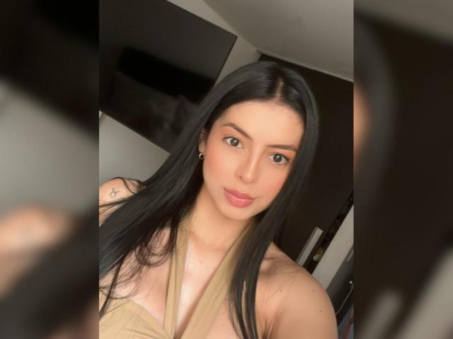 IsabellaJames - Camera khiêu dâm &amp; quyến rũ trực tiếp - 25235933