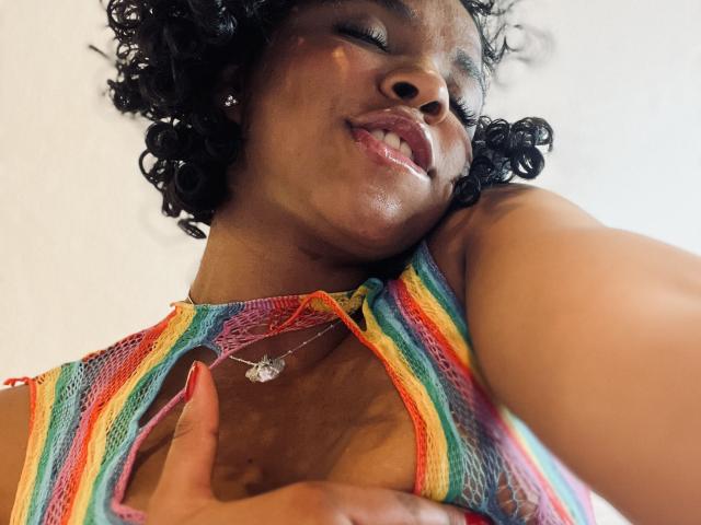 LisaMendez - Live sex cam - 25237053