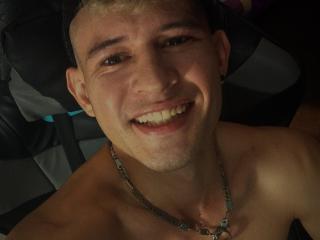 BrianSex69 - Sexe cam en vivo - 25238465