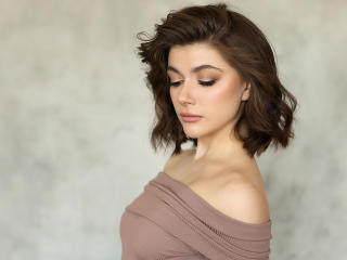 IceFoxy-hot - Live Sex Cam - 25239909