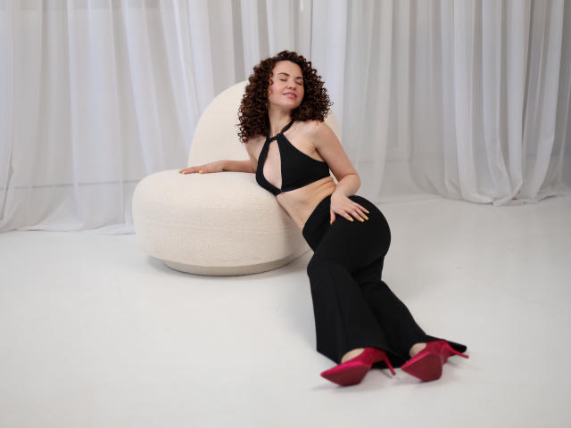 KaraCriegs - Live sex cam - 25246313