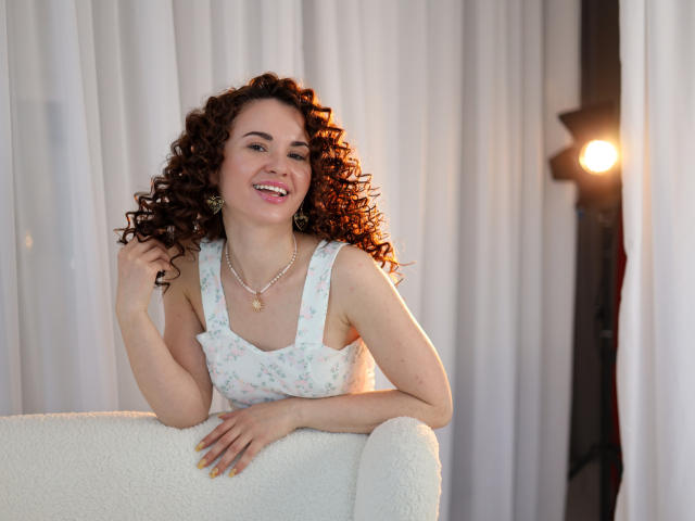 KaraCriegs - Live sex cam - 25246381