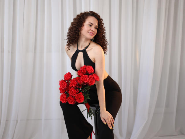 KaraCriegs - Live sex cam - 25246433