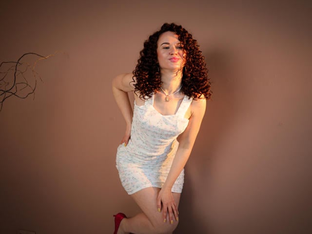 KaraCriegs - Live porn &amp; sex cam - 25246525