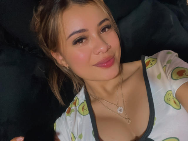 ArianaBellee - Live sex cam - 25251769