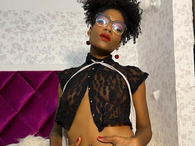 EimyHadid - Live sex cam - 25253409