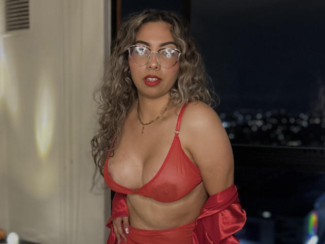 SashaRocci - Live sex cam - 25254761