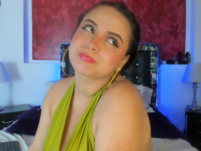 BlueSkyMusa - Live Sex Cam - 25254785