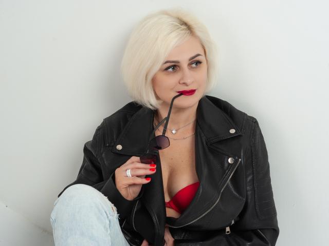 OliviaHorst - Live sex cam - 25255601