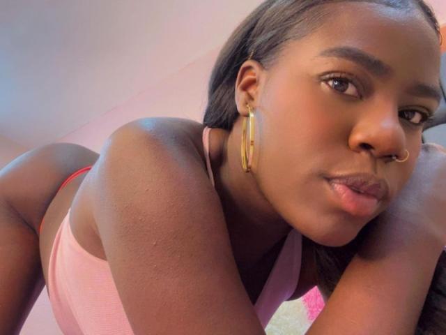AvaBelle - Live sexe cam - 25255621