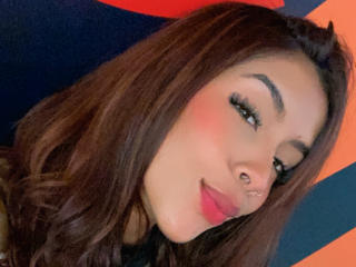 FiorellaBossh - Live porn &amp; sex cam - 25255753