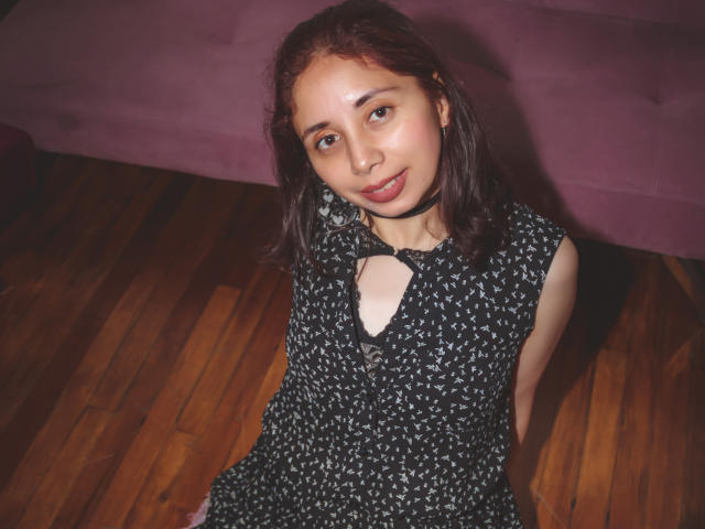 StephanieeSun - Live sex cam - 25257493