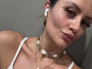 MissAry - Live porn &amp; sex cam - 25257821