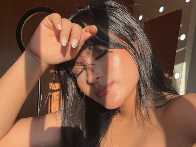 MiiaPalmer - Live sex cam - 25257913