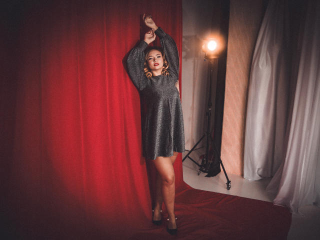 SallyVerda - Live porn &amp; sex cam - 25259205