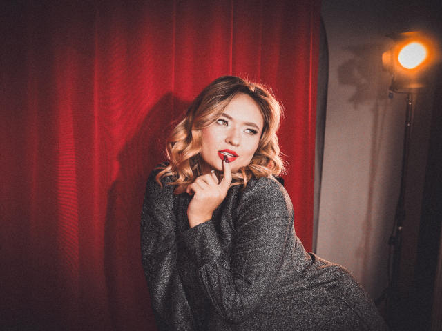 SallyVerda - Live porn &amp; sex cam - 25259217