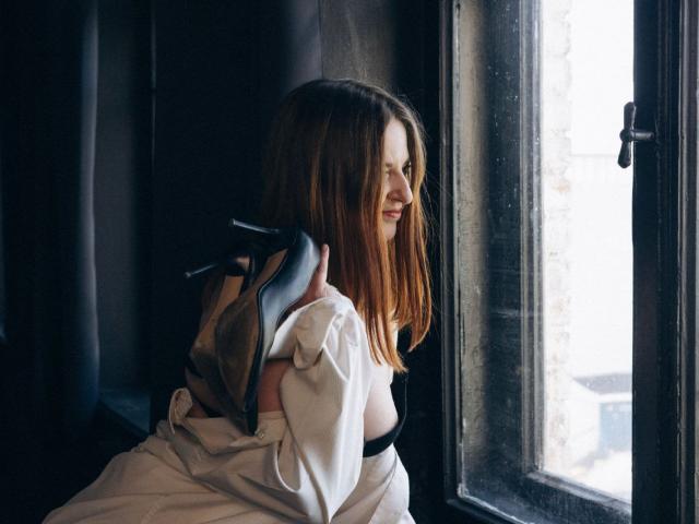 FreyaDak - Live Sex Cam - 25260113