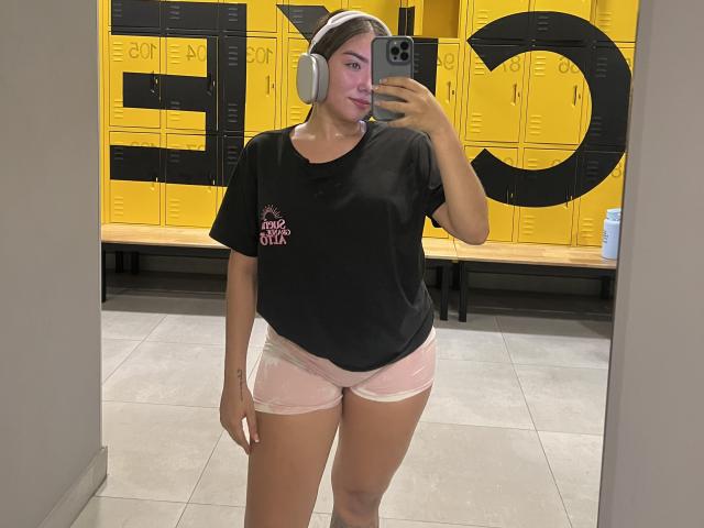 SharonKlart - Sexe cam en vivo - 25261113