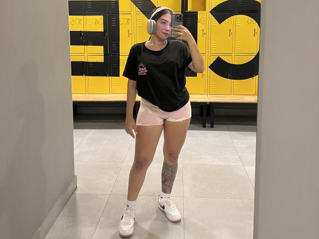 SharonKlart - Sexe cam en vivo - 25261121