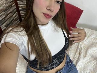 SharonKlart - Live porn &amp; sex cam - 25261157