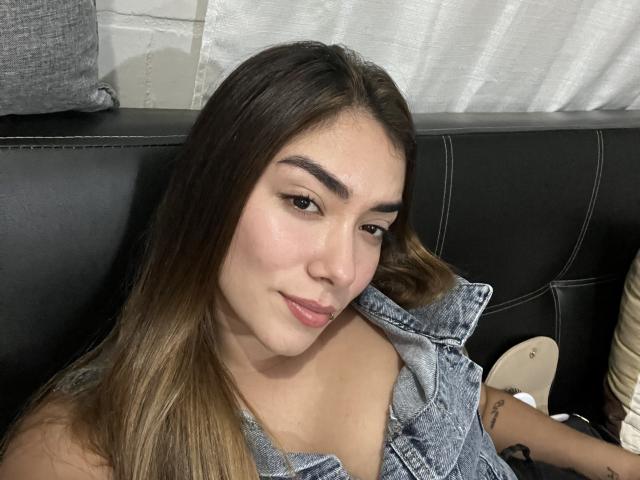 SharonKlart - Sexe cam en vivo - 25261177