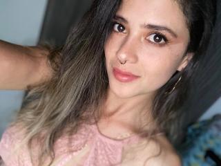 LunaGlowy - Live sex cam - 25261357