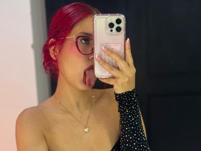 ValeryScot - Live sex cam - 25263817