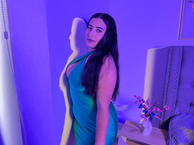 AmbarStorm - Live porn &amp; sex cam - 25266817