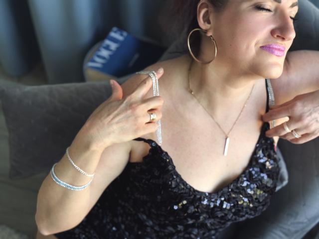 DianaMGG - Live Sex Cam - 25268385