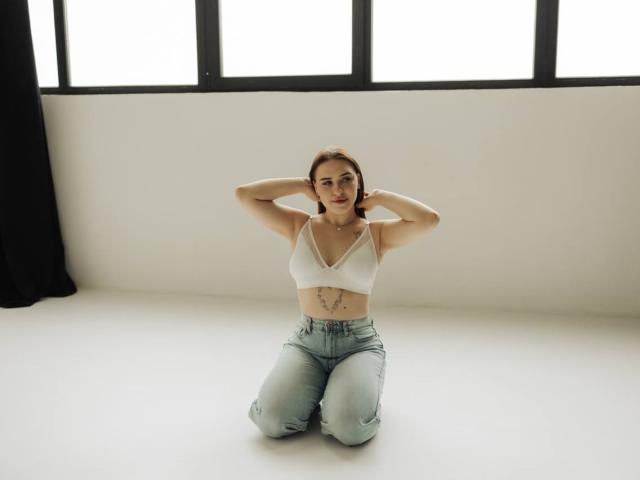 LauraHlot - Sexe cam en vivo - 25269237