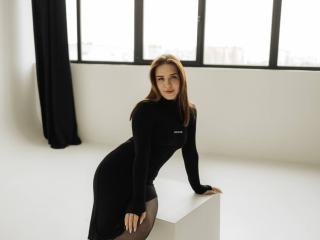 LauraHlot - Live sex cam - 25269273