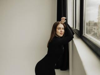 LauraHlot - Live sex cam - 25269277