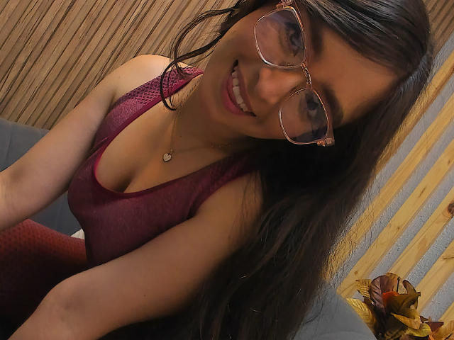 EvaMcAllister - Live sex cam - 25270085