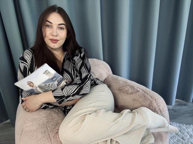 KaleyReed - Live sex cam - 25270445