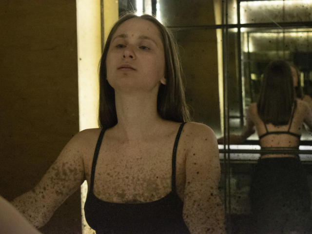 MichelleHotX69 - Live Sex Cam - 25272533