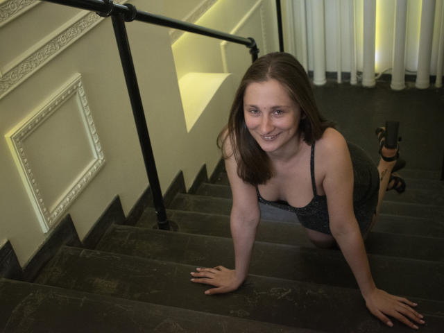 MichelleHotX69 - Live sex cam - 25272633