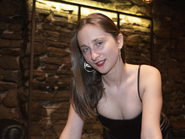 MichelleHotX69 - Live sex cam - 25272925