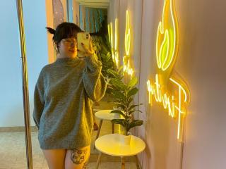 SofiLynch - Live sex cam - 25273285
