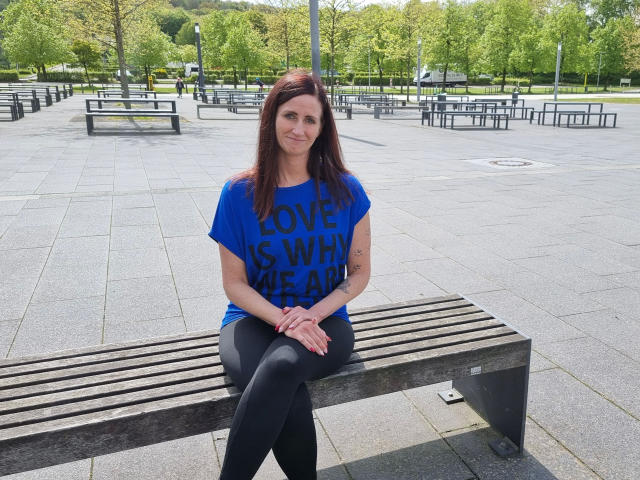 NadjaNeah-hot - Sexe cam en vivo - 25278497