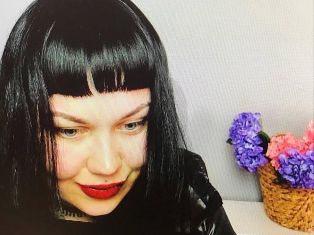 BetsiBlum - Live sex cam - 25280025