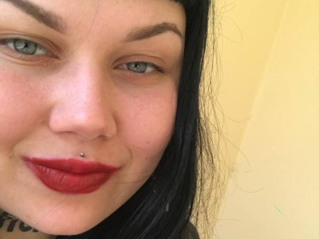 BetsiBlum - Live sexe cam - 25280065