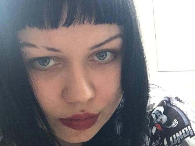 BetsiBlum - Live sex cam - 25280121