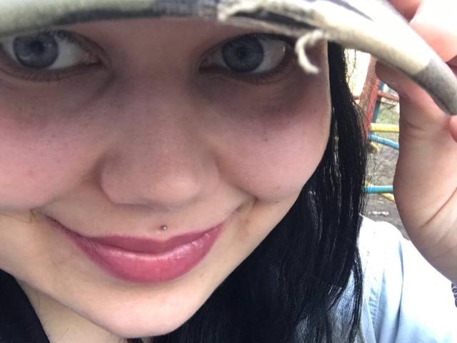 BetsiBlum - Live sex cam - 25280173