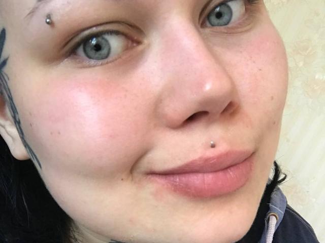 BetsiBlum - Live sex cam - 25280177