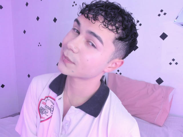 Crushnier - Sexe cam en vivo - 25281221