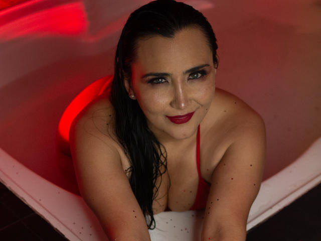 EvangelineTaylor - Sexe cam en vivo - 25284525